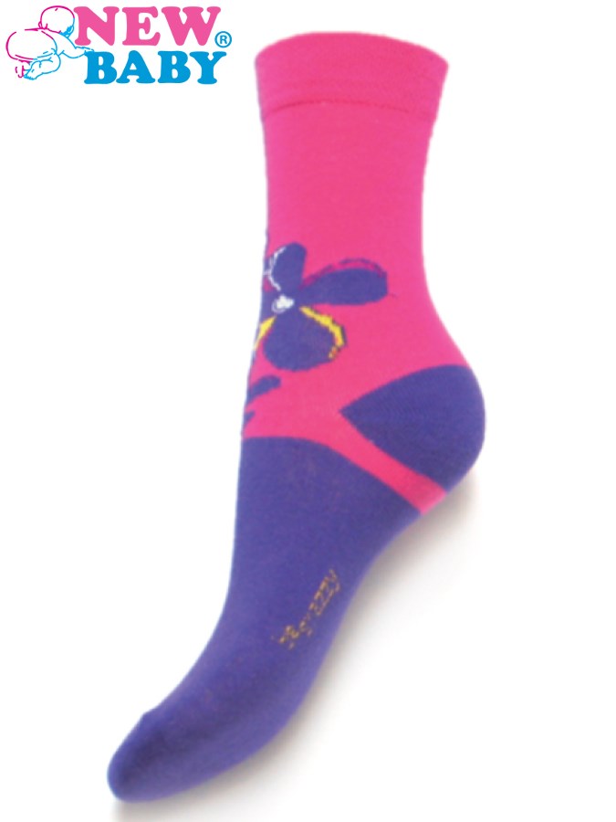 Detské bavlnené ponožky New Baby fialovo-ružové s kytičkou